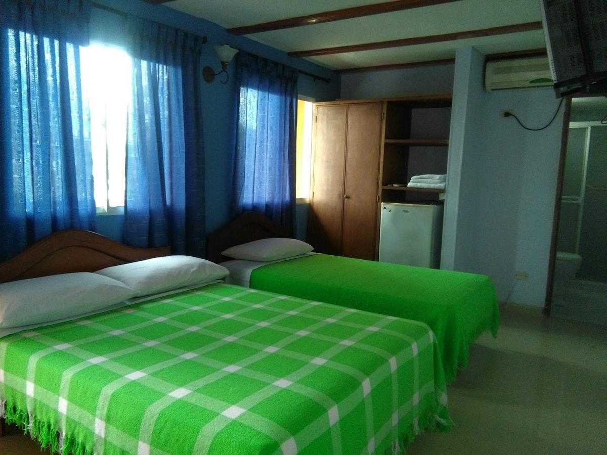Hotel Brisas Marinas